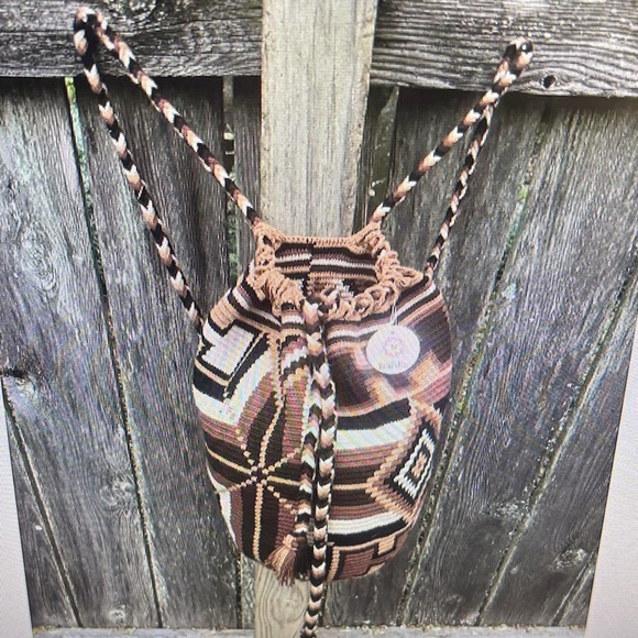 Wayuu Backpack - Picture 3 of 6